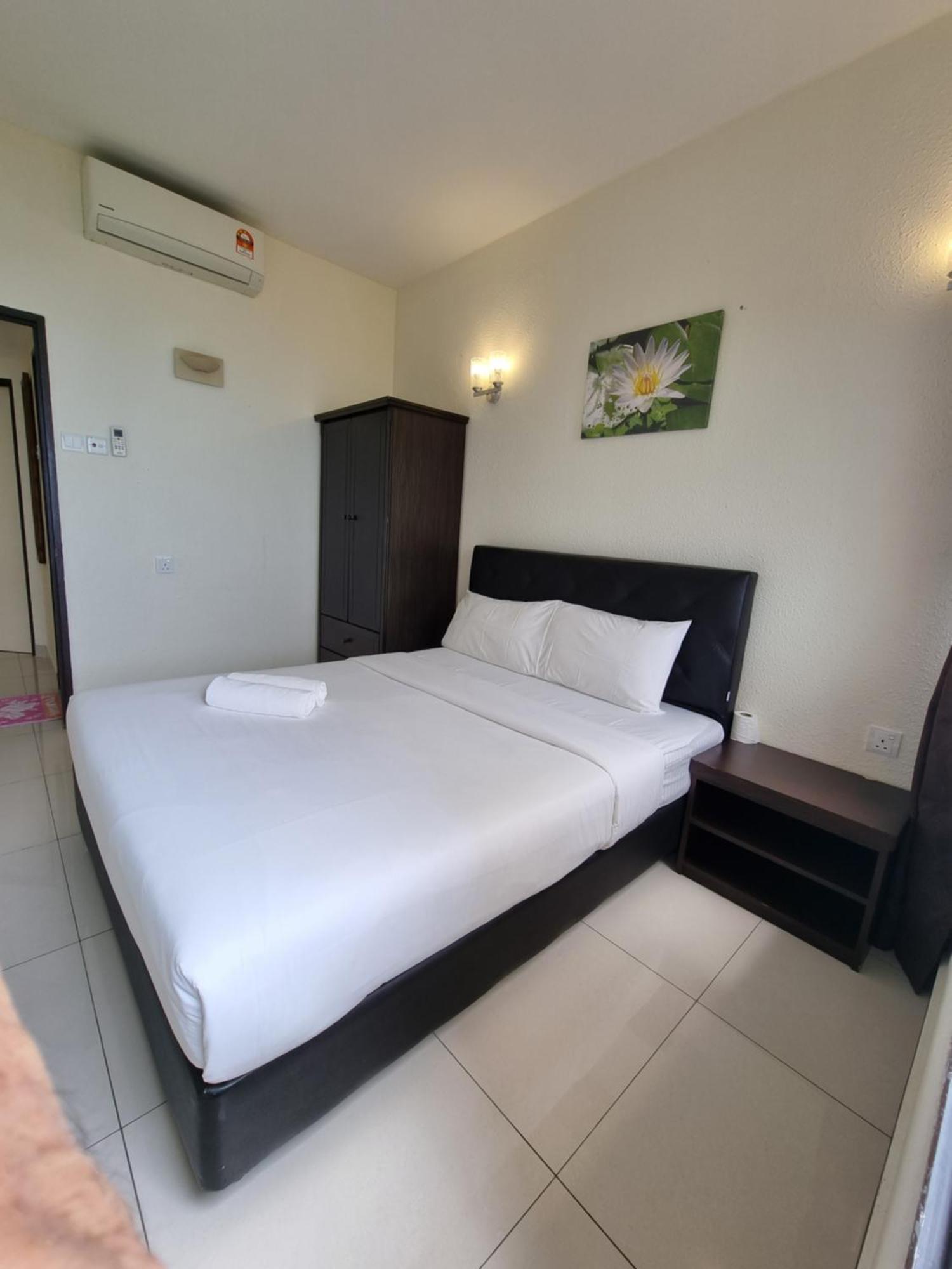 Aloka Seaview Apartment Batu Feringgi Ngoại thất bức ảnh